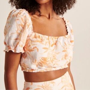Abercrombie & Fitch Orange and Cream Leaf Crop Top. NWT. New with tags!!